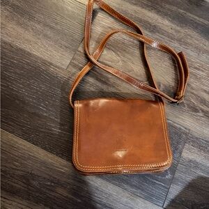 Classic Brown Italian Leather Women’s Crossbody Bag